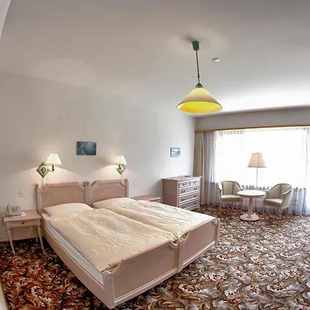 Post Hotel